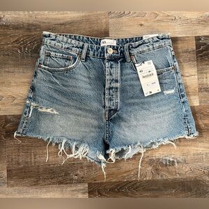 NWT Zara high rise split shorts